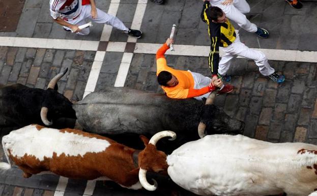 Los toros de José Escolar regalan un encierro de preciosas carreras