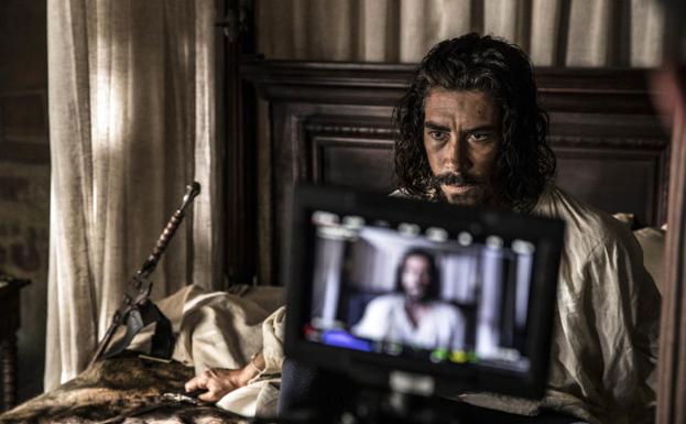 A la conquista seriéfila de Hernán Cortés