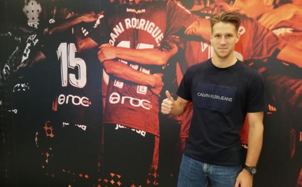 El Mallorca hace oficial el fichaje de Señé