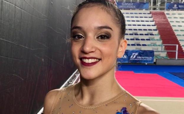 Sara Llana brilla en la Universiada: estará en la final de aro