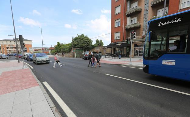 Detienen en Avilés a un leonés de 36 años al volante de un vehículo sin haber tenido nunca carné de conducir