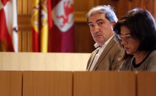 Pellitero: «La decisión es buena para la provincia y le daremos vida a la Diputación»