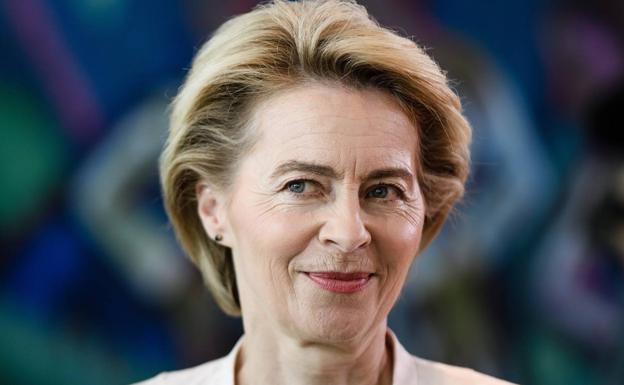 La Eurocámara vende caro su apoyo a Von der Leyen