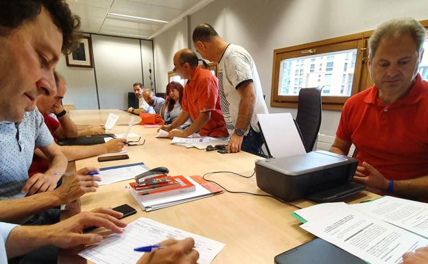 Villaquilambre aprueba una subida salarial del 2,25% para la plantilla del servicio de limpieza