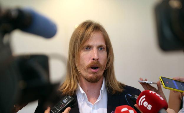 Pablo Fernández considera una falta de respeto que Maroto haya sido elegido senador por Castilla y León