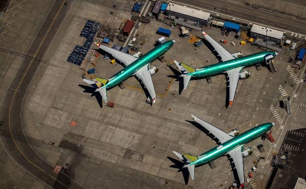 Boeing pierde 711 millones por la crisis del B-737 MAX, al caer un 35% su negocio