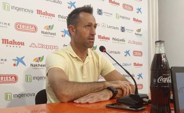 En directo | Primera rueda de prensa del técnico de la Cultural José Manuel Aira esta temporada