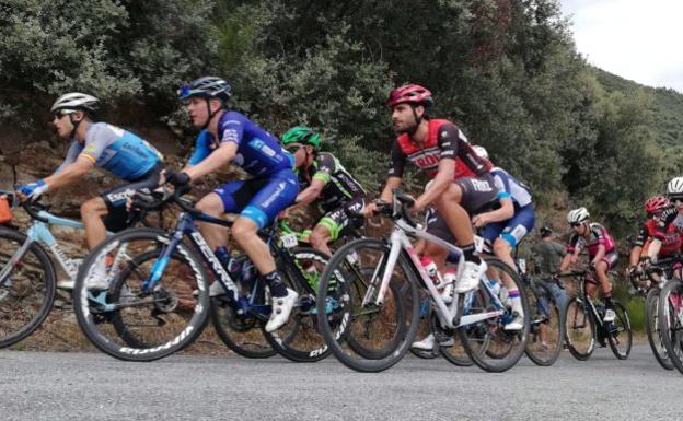 El italiano Alessandro Fancellu gana en Ancares y se coloca líder en la Vuelta León