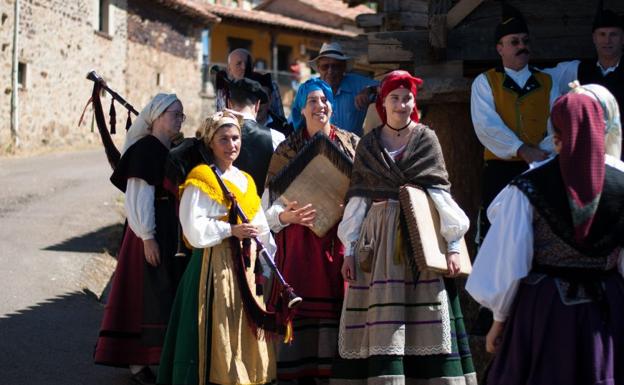 La música tradicional se vuelve a encontrar en Felechas