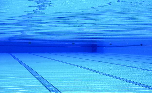 Cs urge mejoras en las infraestructuras de las piscinas de Onzonilla
