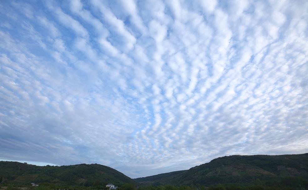 Cirrocúmulos en El Bierzo