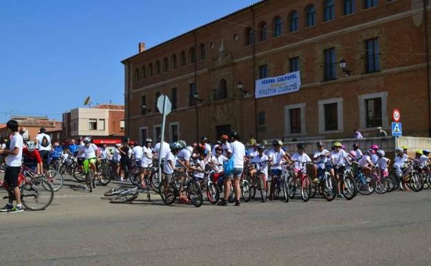 Valderas se 'sube' sobre dos ruedas este domingo para celebrar su XXXIV Marcha Cicloturista