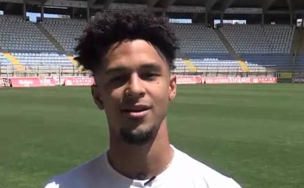 Virgil Thérésin: «Puedo dar mi vida por esta camiseta»