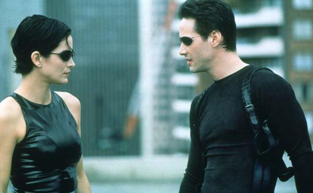 Carrie-Anne Moss y Keanu Reeves repetirán en 'Matrix 4'