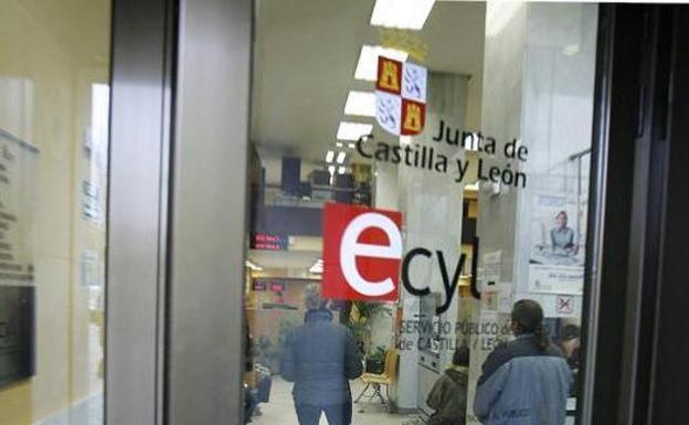 La Junta invertirá 700.000 euros en la reforma de la oficina del Ecyl de la calle Ramón y Cajal de León