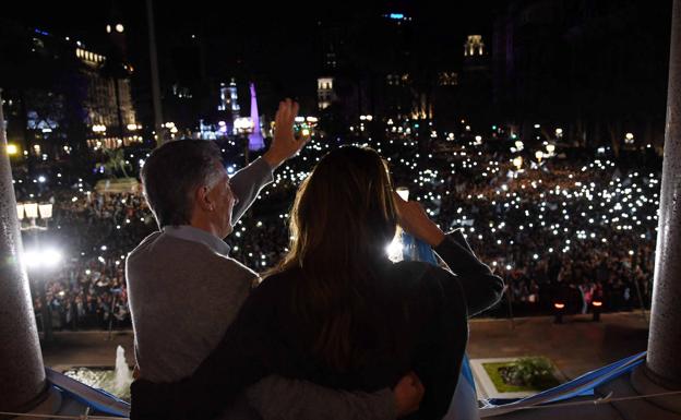 Macri moviliza a sus bases para buscar el milagro