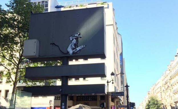 Roban una obra de Banksy a las puertas del Pompidou de París