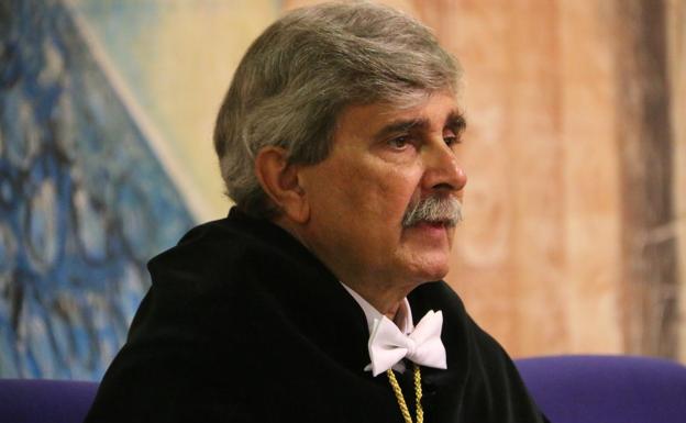 Marín anuncia la construcción de una 'casa del estudiante' y pide a la Junta un «impulso» al 'Plan de Rejuvencimiento'