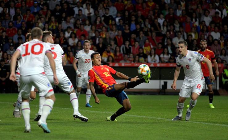 Las mejores imágenes del España-Islas Feroe