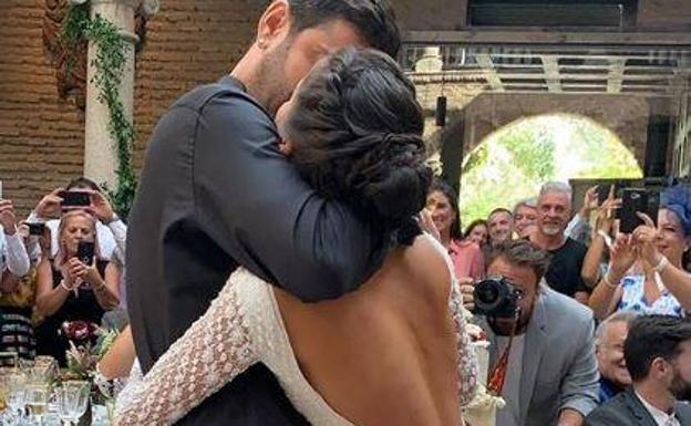 Boda de Melendi | El cantante asturiano y Julia Nakamatsu ya son marido y mujer