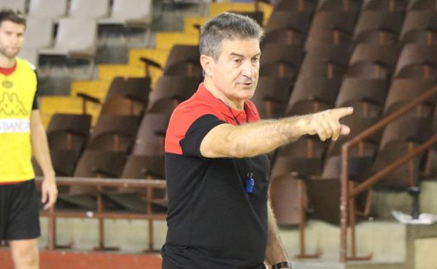 El Abanca Ademar no logra fichar al egipcio Hesham y se fija en Brasil