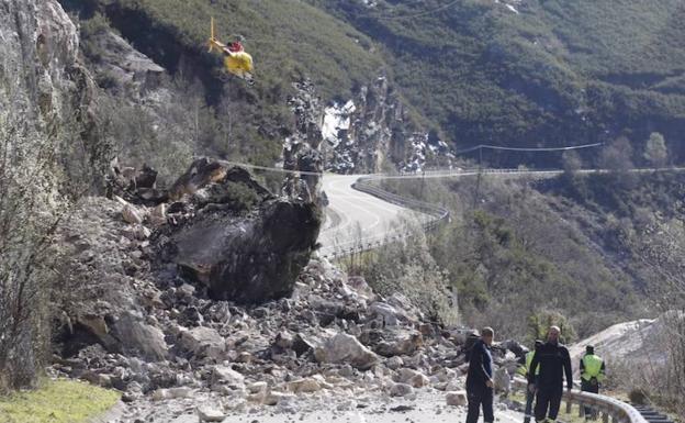 Fomento retoma los trabajos de sostenimiento de taludes en la N-625 a su paso por Oseja de Sajambre