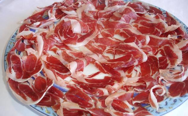 Un plato de jamón de bellota./