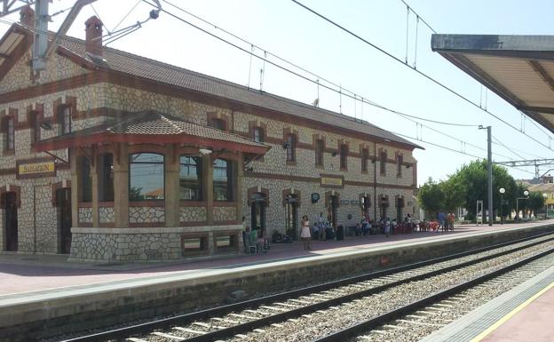 Cs pregunta en el Congreso por la mejora de las frecuencias de los trenes de Sahagún