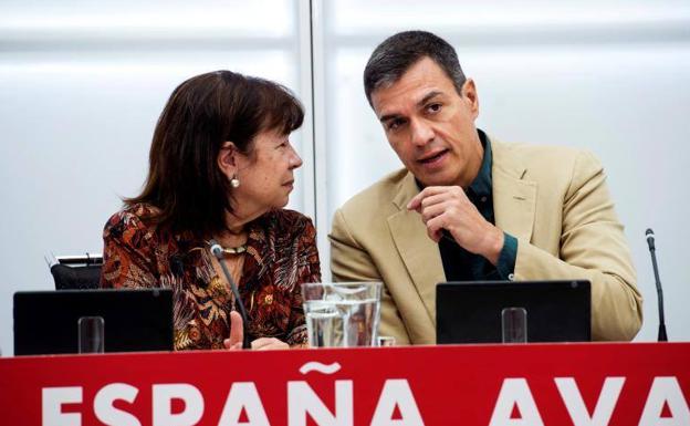 El PSOE acusa al resto de fuerzas políticas de «robarle» su «victoria»