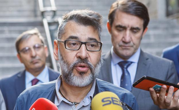 CCOO, CSIF y UGT anuncian un calendario de movilizaciones con huelga general si no se cumple con las 35 horas