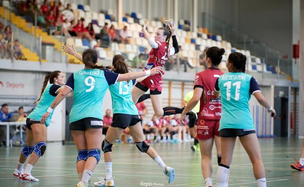 La jugadora del Rodríguez Cleba Sofia Ghilardi, concentrada con la selección italiana