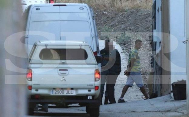 Detienen a la pareja de Dana Leonte tras encontrar un hueso de mujer en el campo
