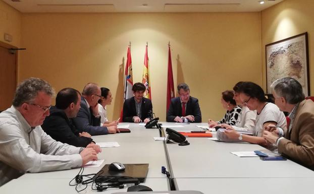Patrimonio aprueba las reparaciones de la cubierta del Palacio Episcopal de Astorga