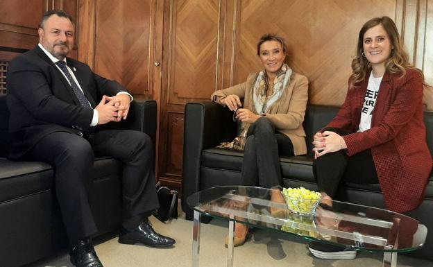 Diputación y Cruz Roja se marcan como reto la atención social para combatir la despoblación rural