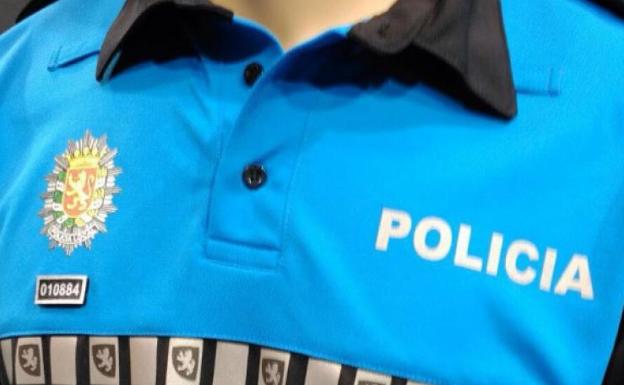Detenidos dos jóvenes por la agresión y el robo de un móvil a un varón en la zona de ocio Valeska de La Bañeza