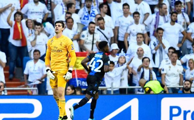 El Bernabéu y la Champions empequeñecen a Courtois