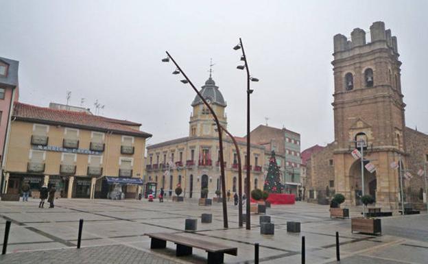 El Ayuntamiento de La Bañeza mantiene una reunión con la Agrupación de Empresarios de la Comarca de La Bañeza