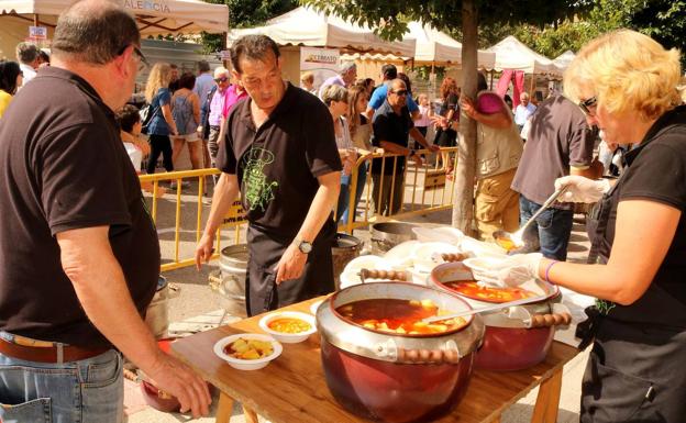 Venta de Baños ensalza la olla ferroviaria