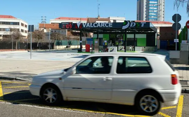 El Procurador del Común pide el control de ruidos y gases en la gasolinera de Arca Real en Valladolid