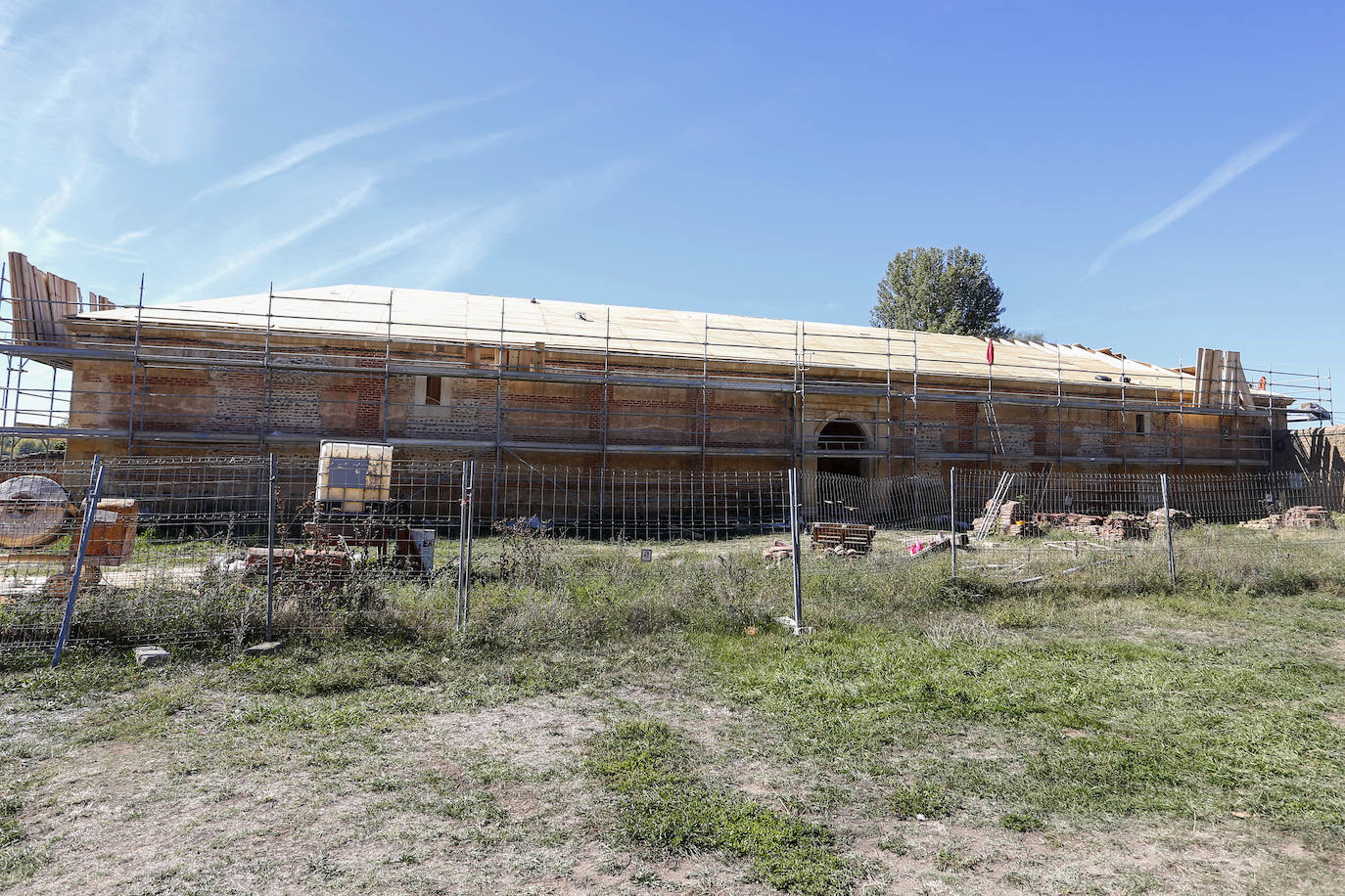 El director general de Patrimonio Cultural visita en Monasterio de Santa María de Sandoval