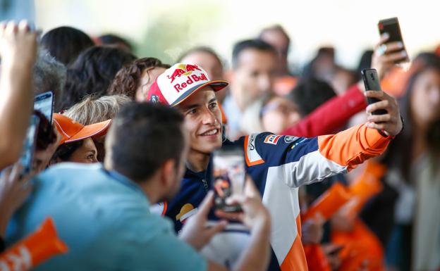 Márquez: «Tienes que estar dispuesto a caer 20 veces para ser campeón»