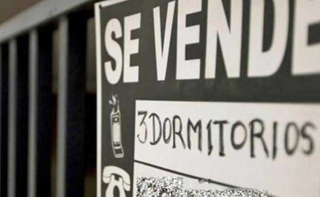 La compraventa de viviendas cae un 24,4% en León en agosto hasta las 238 transacciones