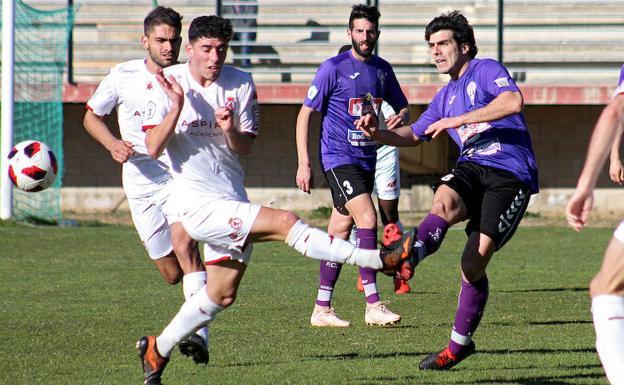 Un nuevo derbi sin tiempo para el descanso en Tercera División