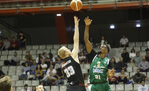 La 'Ley de Murphy' castiga de nuevo al Ciudad de Ponferrada