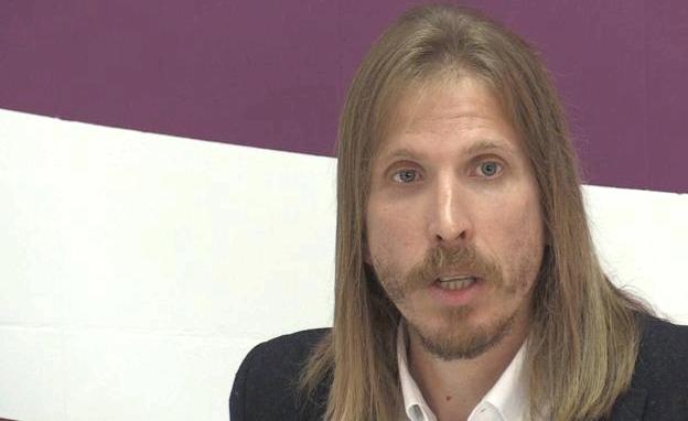 Pablo Fernández denuncia que el «vaciamiento» de León llega a los entes locales al quedarse sin candidato