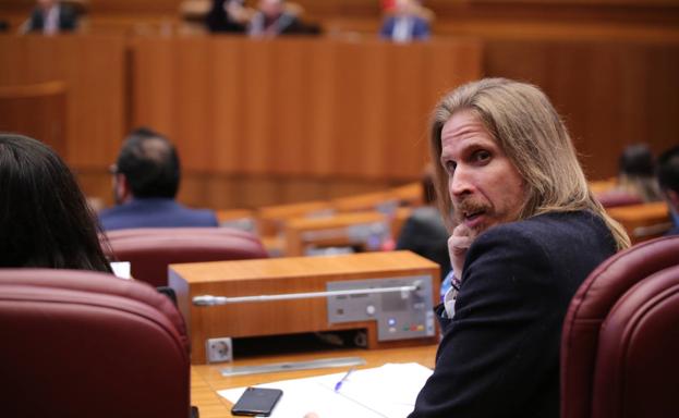 PSOE y Mixto urgen el fin de los «chiringuitos» y PP y Cs abogan por racionalizar la administración