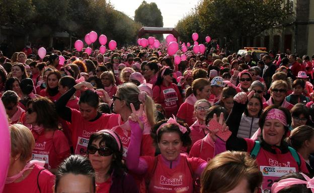 Las farmacéuticas leonesas corren por la lucha contra el cáncer de mama