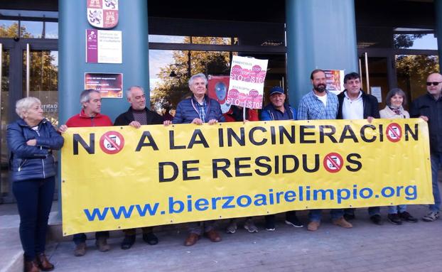 La plataforma Bierzo Aire Limpio pide al tripartito un nuevo impulso al Plan Forestal de Ponferrada