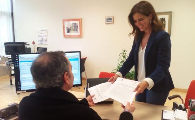 Cs pedirá bonificar los abonos de la Alta Velocidad a los castellanos y leoneses que trabajen en Madrid