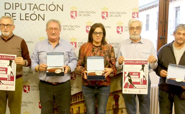 Villacelama celebra la 'Champions' de la lucha leonesa
